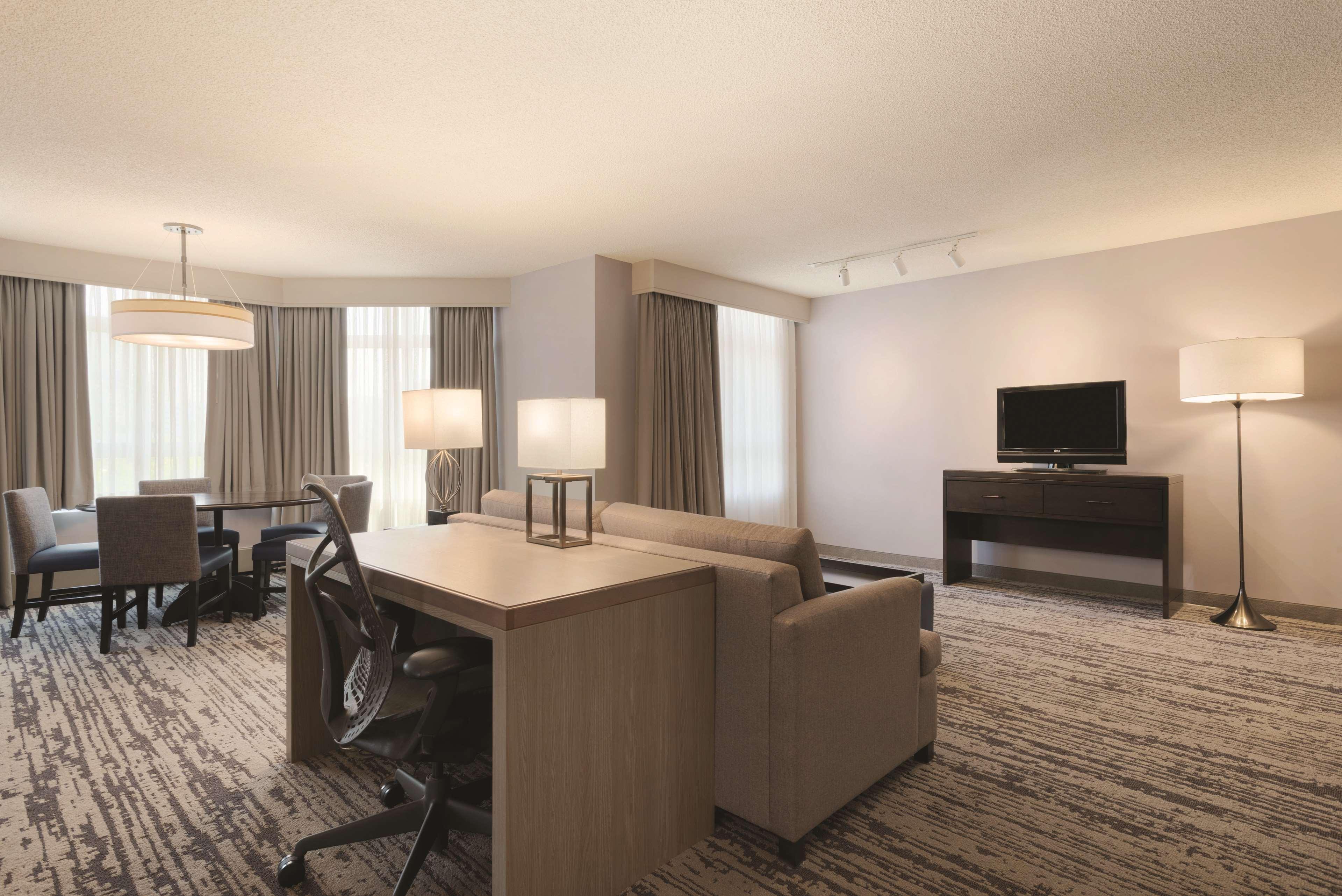 Embassy Suites By Hilton Atlanta At Centennial Olympic Park Екстер'єр фото