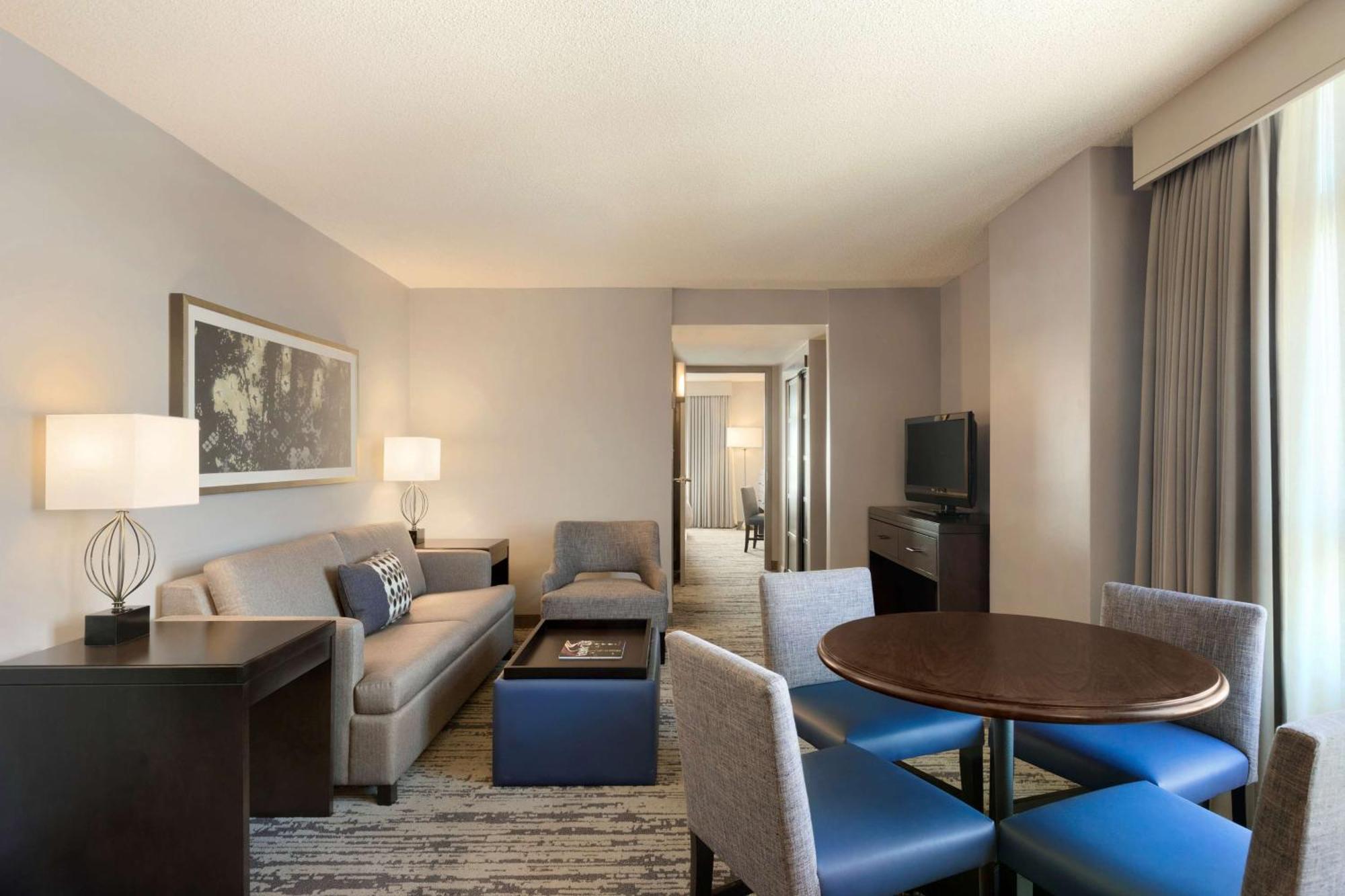 Embassy Suites By Hilton Atlanta At Centennial Olympic Park Екстер'єр фото
